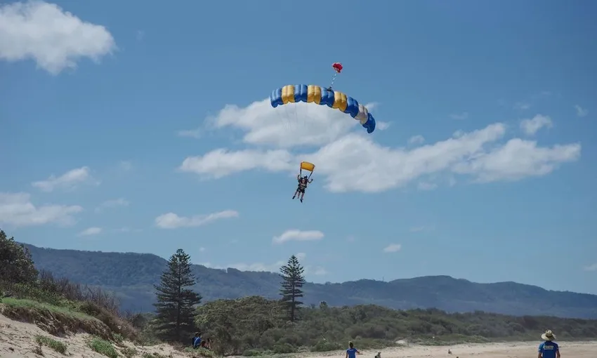 Tandem Skydive Up To 15,000ft - Weekday - Wollongong