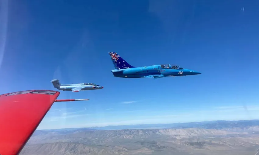 Bathurst Jet Fighter Flight, 25 Minutes