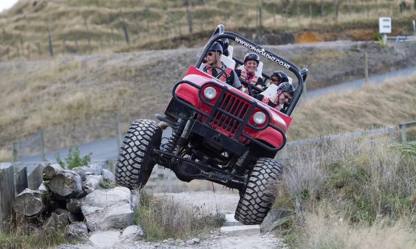 Monster 4X4 Thrill Ride - Book Now | Experience Oz