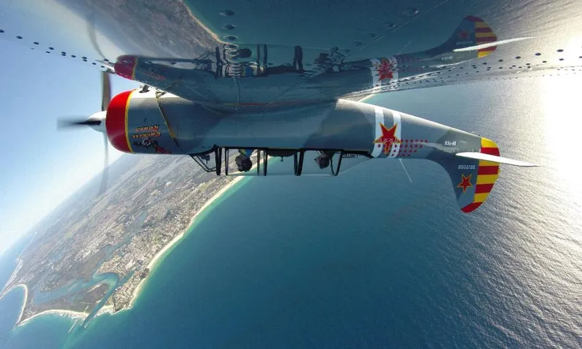Aerobatic Warbird Flight - 25 minutes - Coolangatta Airport