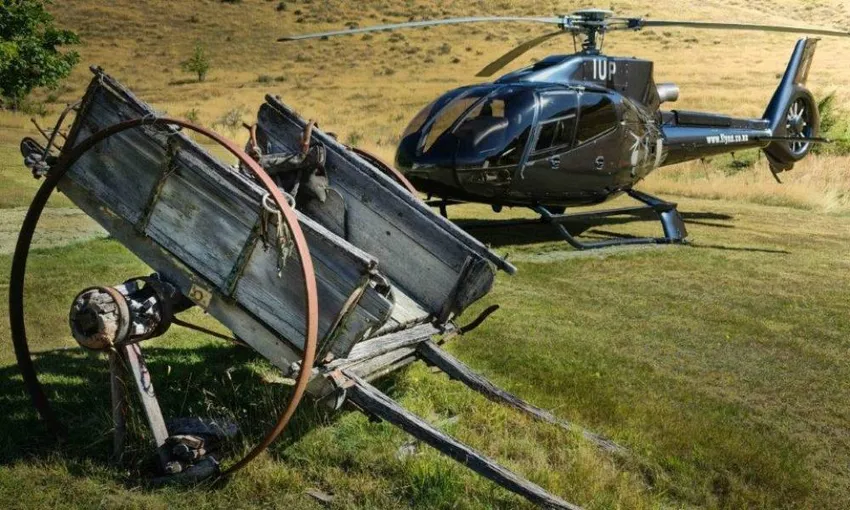 Private Heli Flight from Queenstown with BBQ | Experience Oz