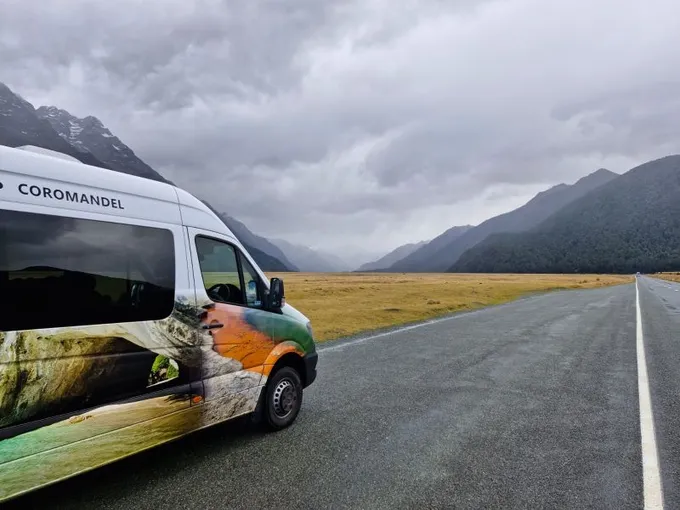 Milford Sound Tour, Cruise & Picnic Lunch | Experience OZ