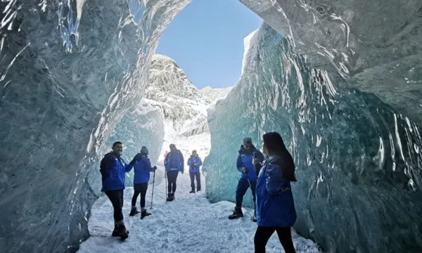 Mt Cook Tour & Heli Hike Combo from Queenstown
