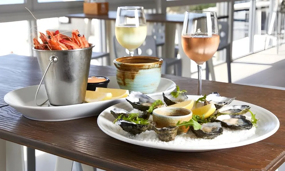 Australia Zoo & Mooloolaba Beach Full Day Tour from Brisbane | Experience Oz-5