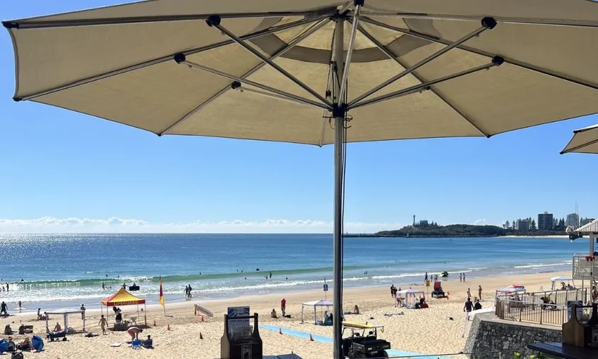 Australia Zoo & Mooloolaba Beach Full Day Tour from Brisbane | Experience Oz