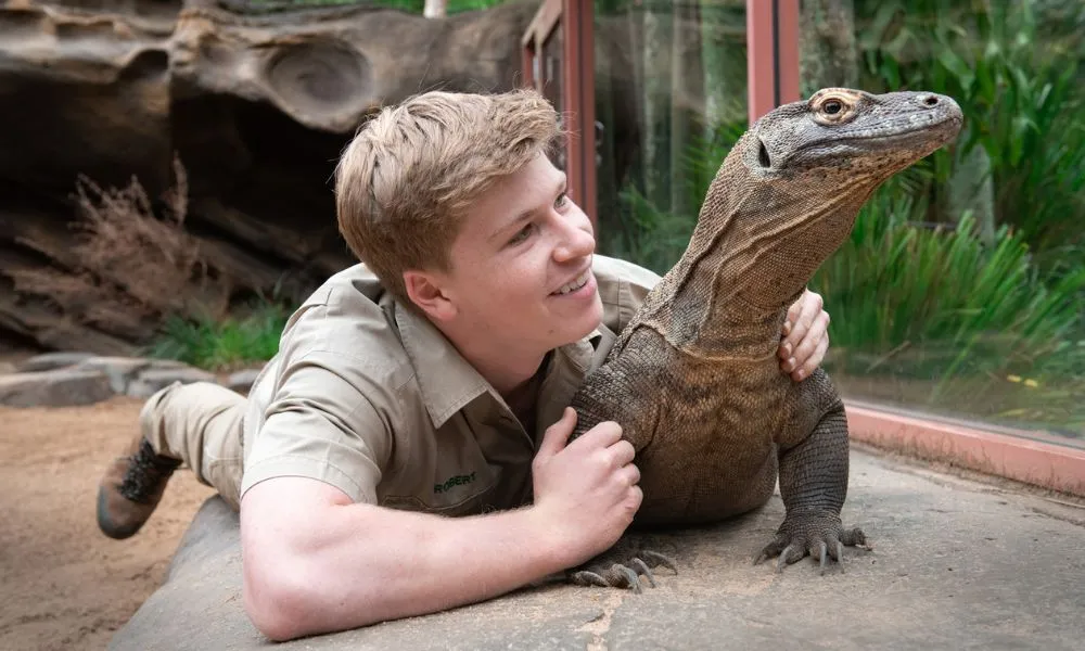 Australia Zoo & Mooloolaba Beach Full Day Tour from Brisbane | Experience Oz-3