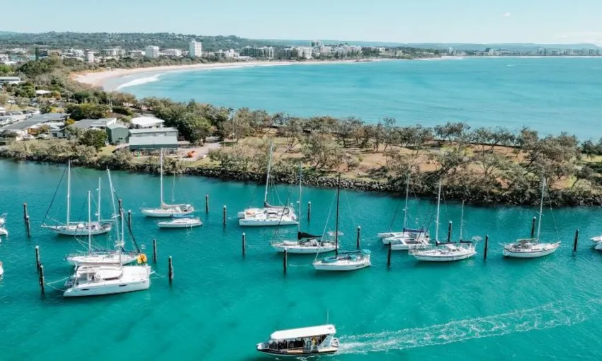 Mooloolaba Turtle Tour with Boat Adventure - Book Now | Experience Oz