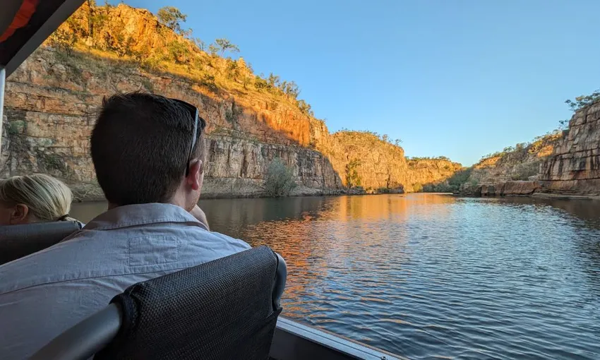 Nabilil Dreaming Sunset Tour & Dinner Cruise | Experience OZ