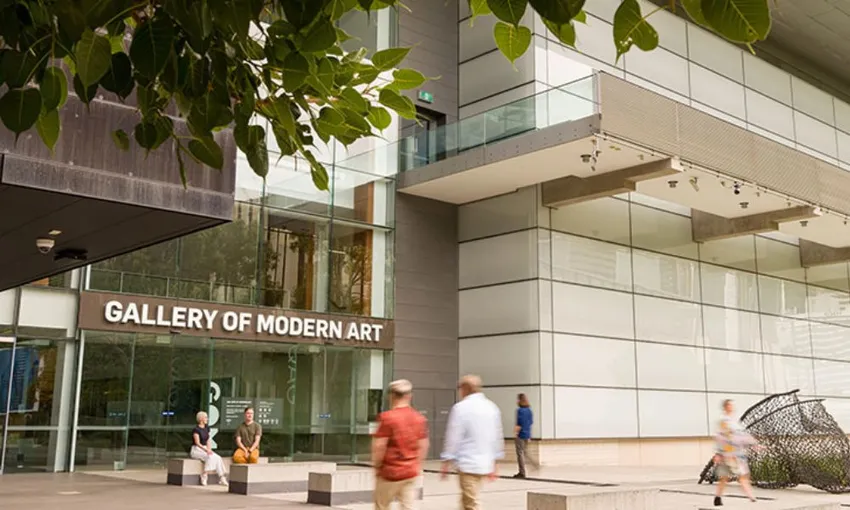 Queensland Art Gallery & Gallery of Modern Art Tour with Lunch | Experience Oz