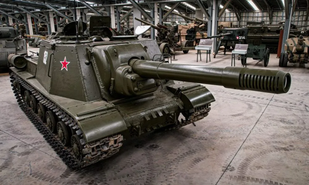 Australian Armour and Artillery Museum Tour | Experience Oz -1