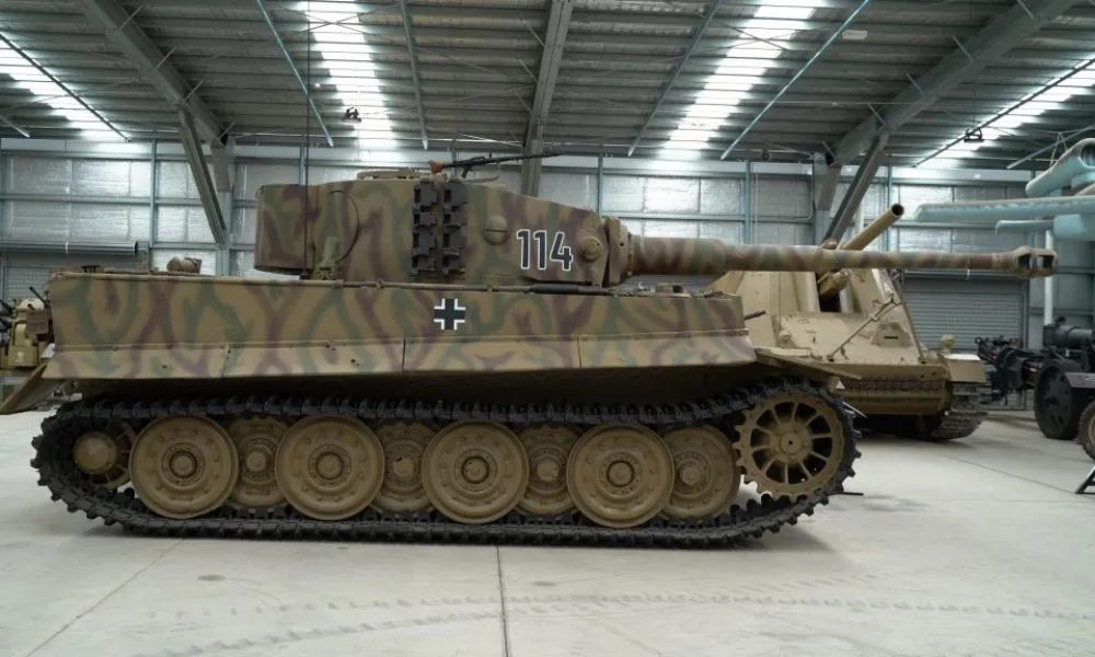 Australian Armour and Artillery Museum Tour | Experience Oz -3