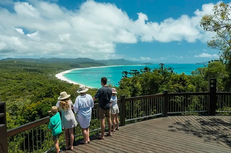  Whitsunday and Whitehaven Beach Cruise - Half Day 