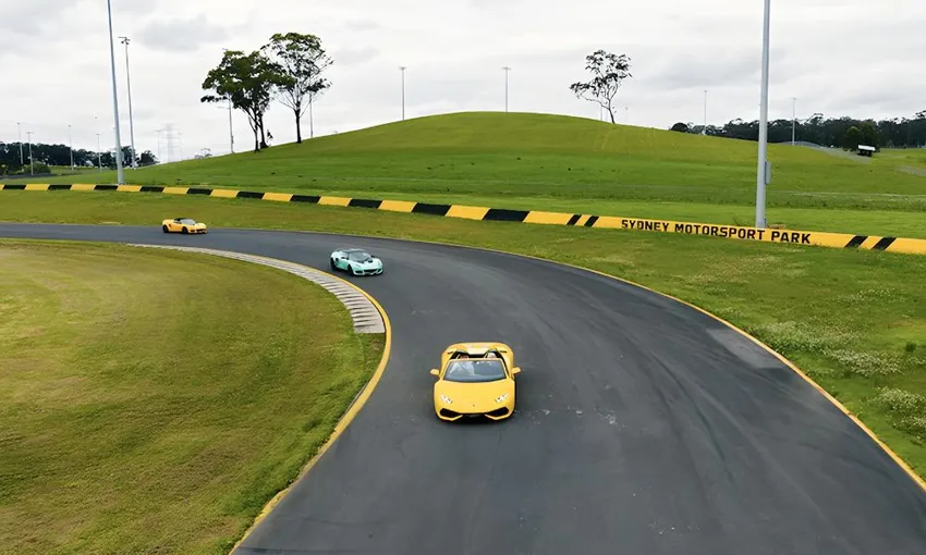 Potenza Lamborghini Supercar Drive, 4 Laps - Melbourne