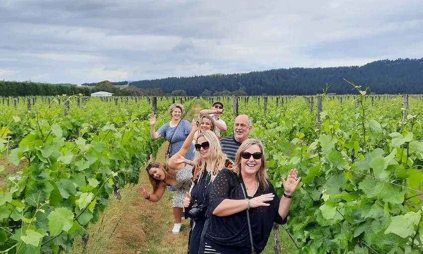 Martinborough Foodie 5-Hour Tour with Wine Tasting | Experience OZ