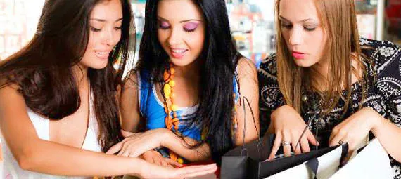 Melbourne Shopping and Champagne Sightseeing Tour | Experience Oz-6