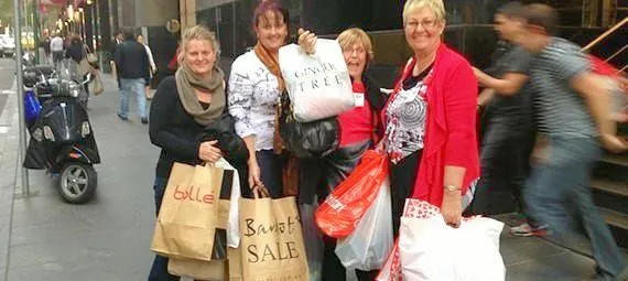 Melbourne Shopping and Champagne Sightseeing Tour | Experience Oz-7