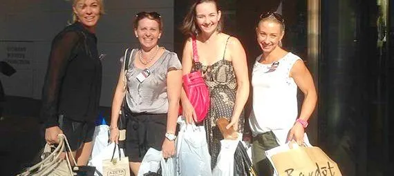 Melbourne Shopping and Champagne Sightseeing Tour | Experience Oz-10