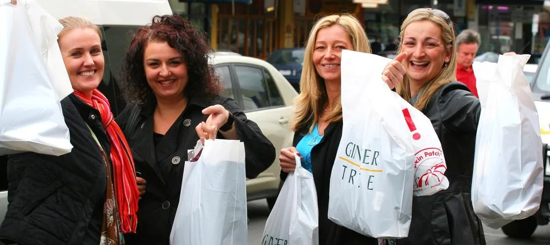 Melbourne Shopping and Champagne Sightseeing Tour | Experience Oz-9