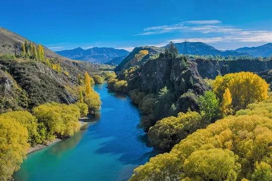 Queenstown Jet Boat Ride and Boutique Wine Tour