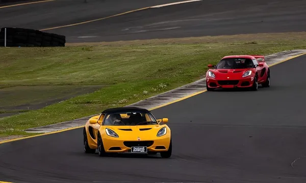 Melbourne Brittania Lotus Supercar Drive, 6 Laps