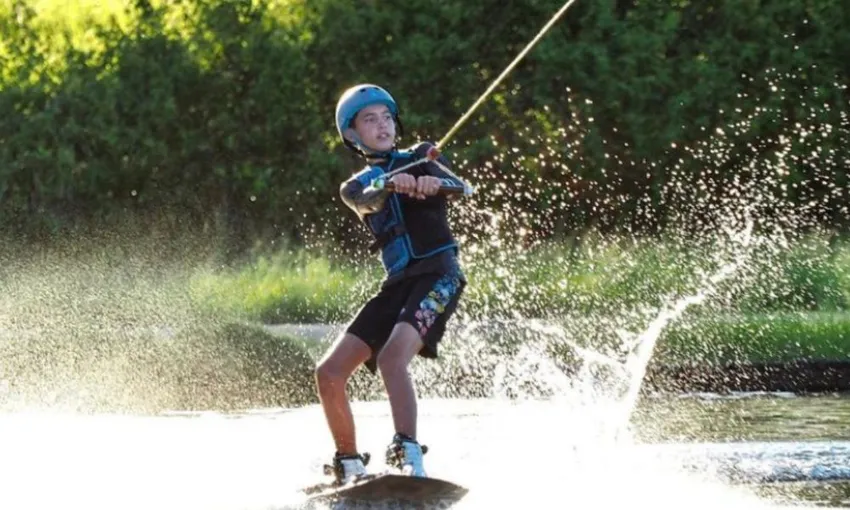 Kids Wakeboarding Lesson - 1 Hour 