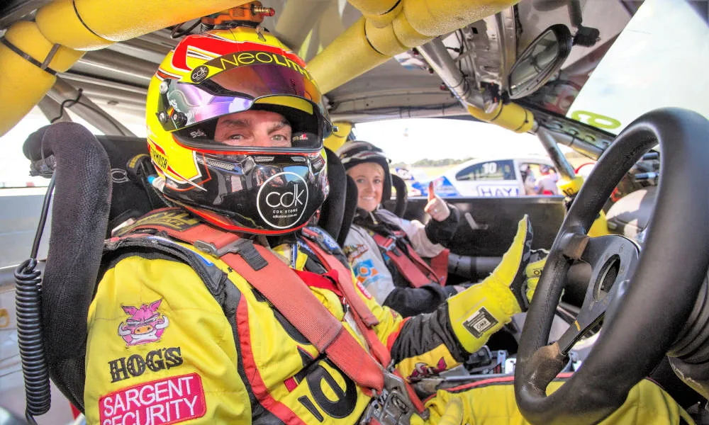 Melbourne Raceway V8 6 Laps Package - Buy Now | Experience Oz-4