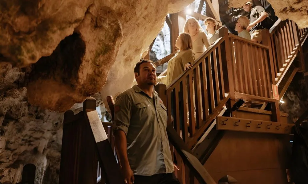 Twilight Didgeridoo Ngilgi Cave Tour - Book Now | Experience OZ-4