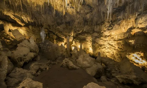 Twilight Didgeridoo Ngilgi Cave Tour - 1.5 Hours