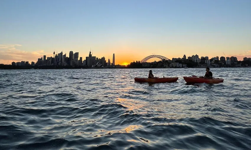 Sydney Harbour Sunrise Kayak with Breakfast | Experience Oz