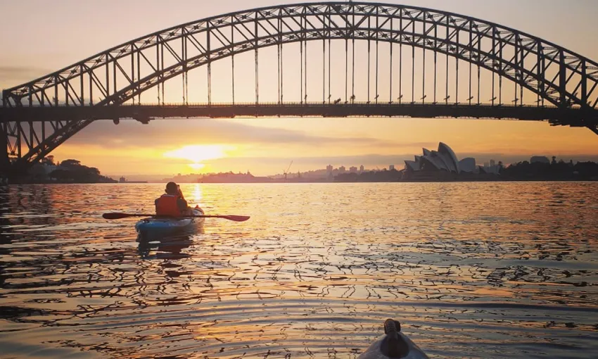 Sydney Harbour Sunrise Kayak with Breakfast | Experience Oz