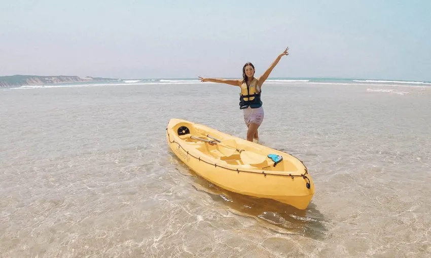  Dolphin Spotting Kayak and 4WD Adventure Day Tour - Noosa