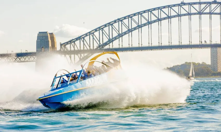 Sydney Harbour Adventure | Experience Oz