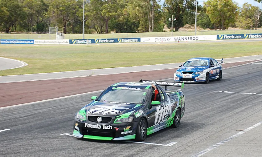 V8 3 Front Seat Hot Laps - Perth 