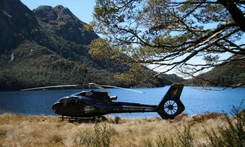Queenstown Heli Ski Field One Way Private Transfer - Book Now | Experience Oz  