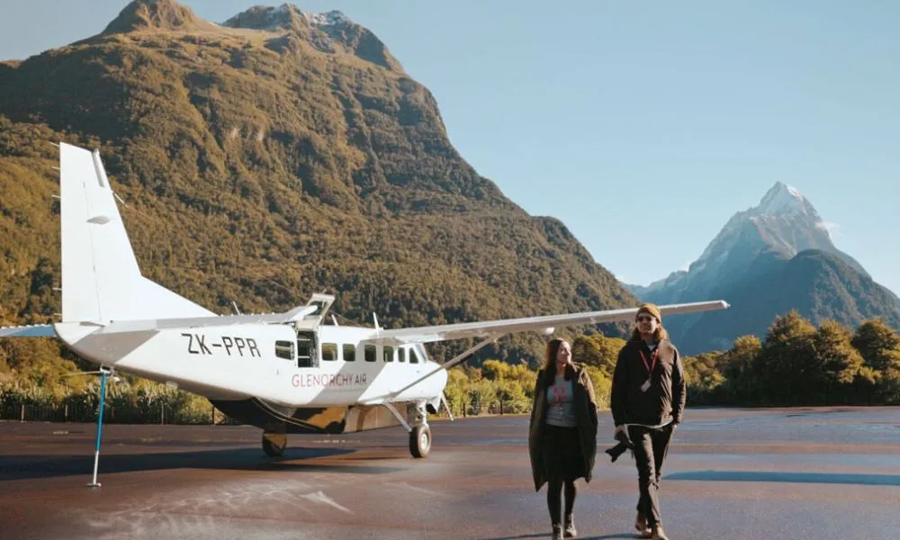 Milford Sound Fly and Explore - 3.5 Hours | Experience OZ-4
