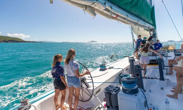 Whitsundays Sailing and Overnight Stay Adventure - 2 Nights Spank Me