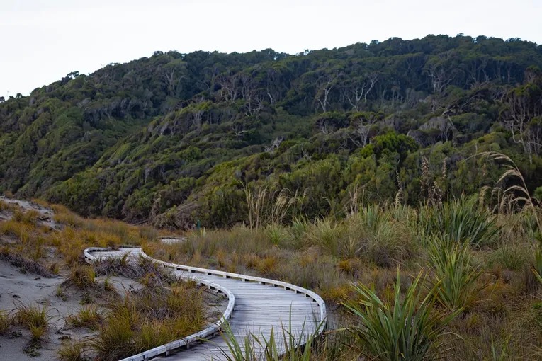 Franz Josef to Queenstown Small Group Tour | Experience Oz + NZ