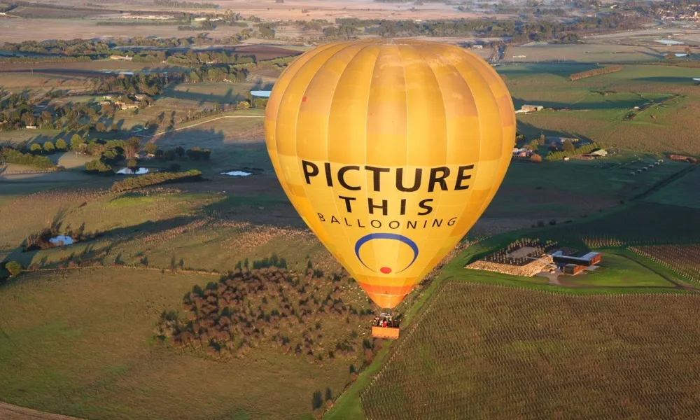 Yarra Valley Hot Air Balloon | Experience Oz - Book now -1