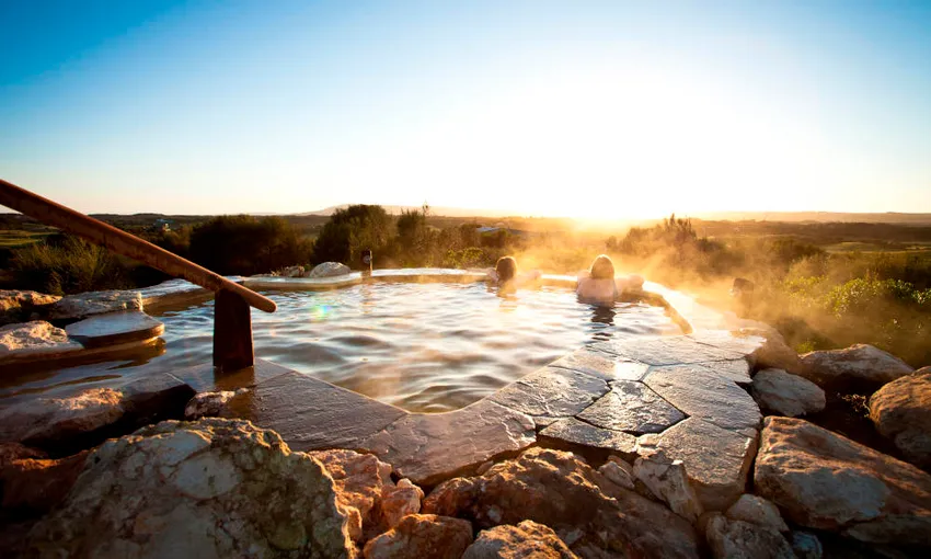 Peninsula Springs Entry & Transfers - Book Now | Experience Oz