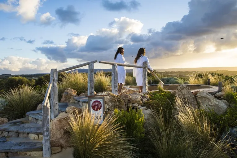 Peninsula Springs Entry & Transfers - Book Now | Experience Oz