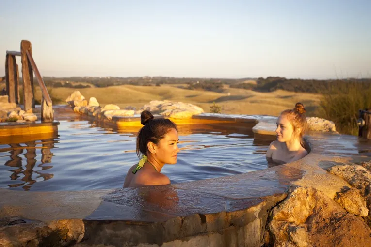 Peninsula Springs Entry & Transfers - Book Now | Experience Oz