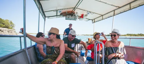 Pearl Farm Tour with Coach Transfers and Lunch