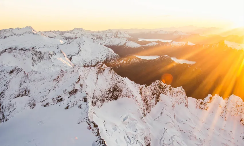 Sunrise Scenic Flight, 75 Minutes - Queenstown 