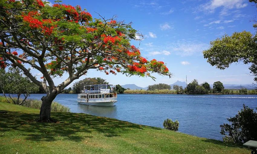 Tweed River Lunch Cruises - Book Now | Experience Oz