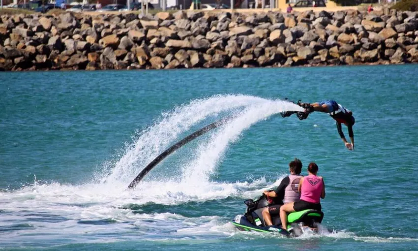 Geraldton Flyboard Introduction Experience, 15 Minutes 