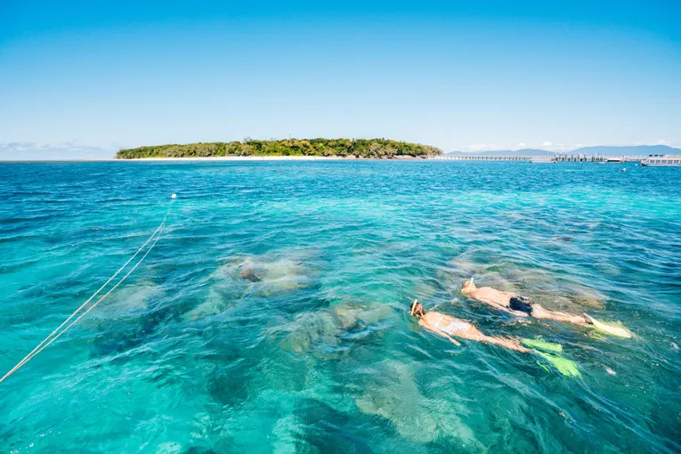 Green Island & Great Barrier Reef Tour Combo 1 Day | Experience Oz