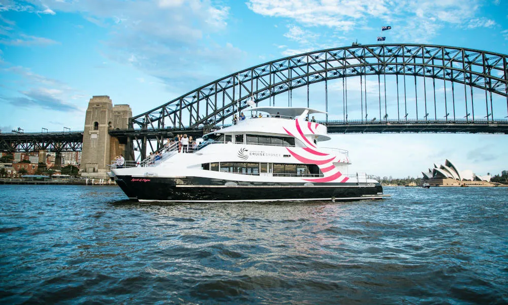 Sydney Harbour 3 Course Dinner Cruise - Book Now | Experience Oz-1