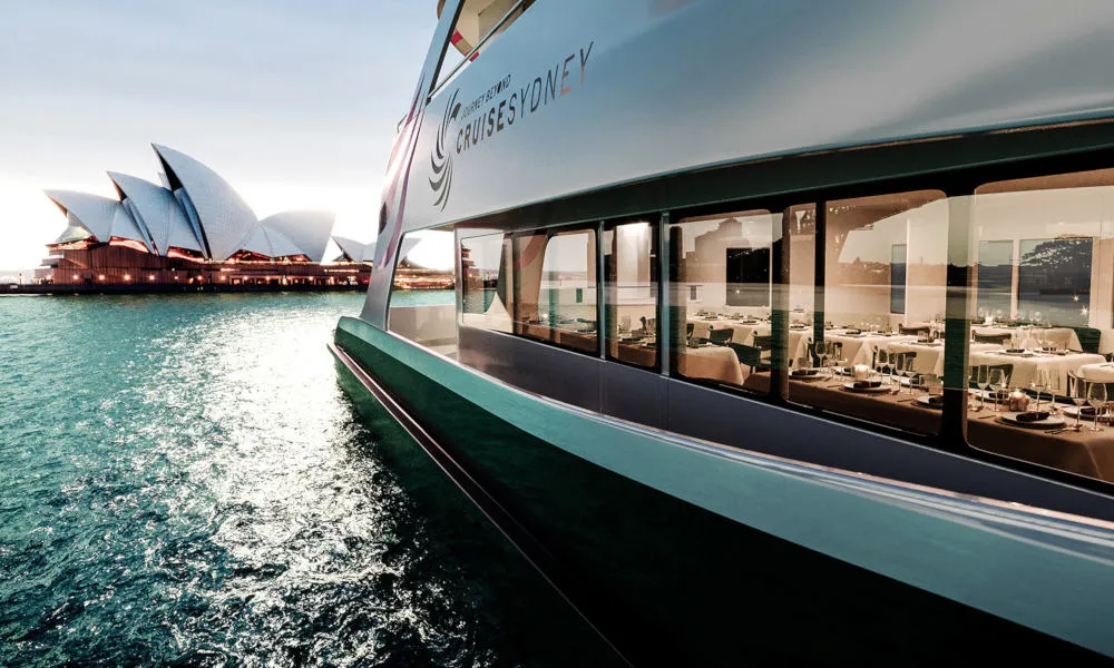 Sydney Harbour 3 Course Dinner Cruise - Book Now | Experience Oz-5