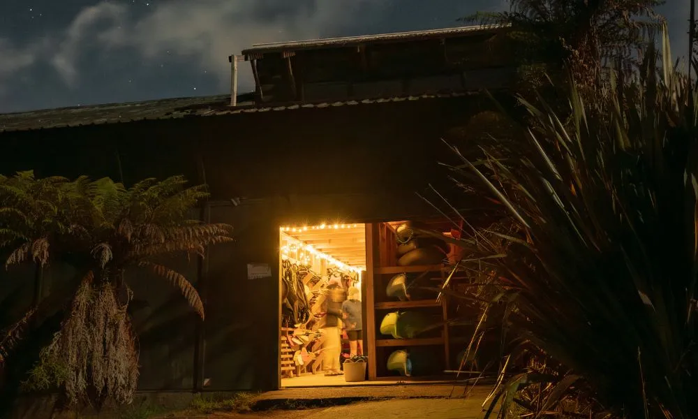 Rotorua Lakes Glow Worm Kayak Night Tour - Book Now | Experience OZ-4
