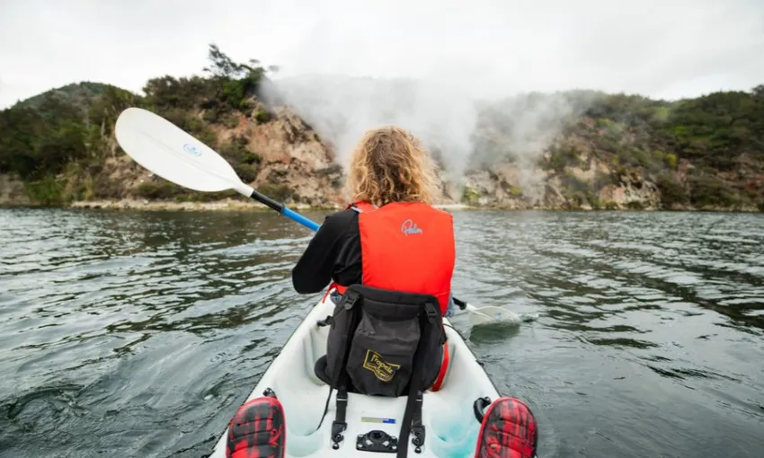 Waimangu Valley Walk & Steaming Cliffs Kayak Private Tour | Experience OZ